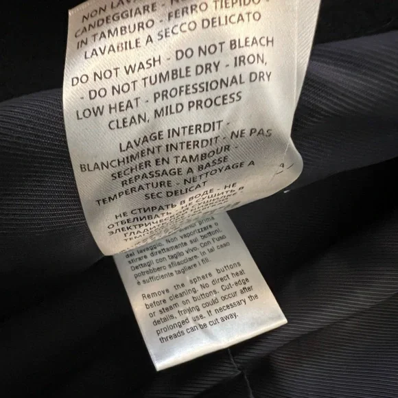 Gucci Dark Navy BlueWool Coat with Back strap - Picture 12 of 14